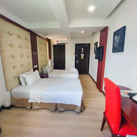 Celyn City Hotel Kota Kinabalu Ngoại thất bức ảnh