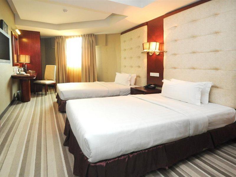 Celyn City Hotel Kota Kinabalu Ngoại thất bức ảnh