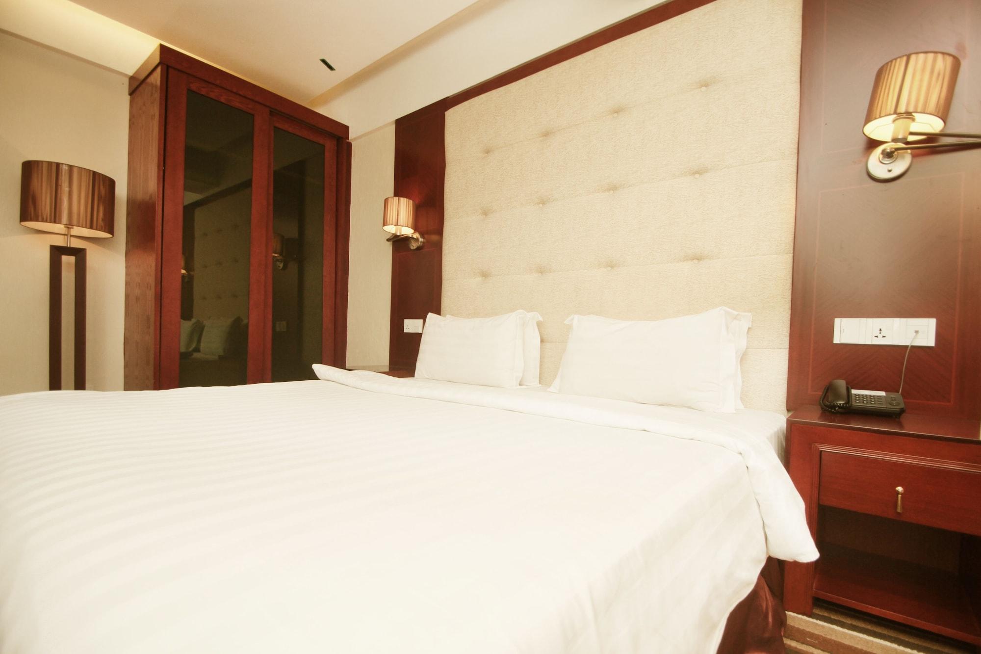 Celyn City Hotel Kota Kinabalu Ngoại thất bức ảnh