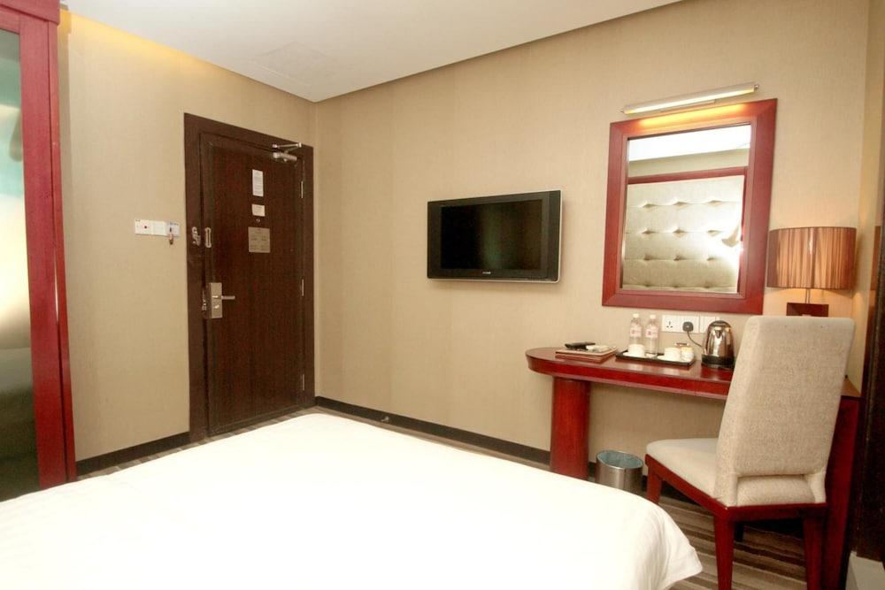 Celyn City Hotel Kota Kinabalu Ngoại thất bức ảnh